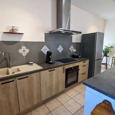 De Charme Pres De Cognac Avec Velos Et Jardin - Fr-1-653-205 Dom wakacyjny *