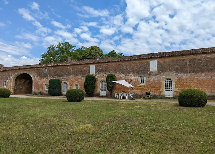 De Charme Pres De Cognac Avec Velos Et Jardin - Fr-1-653-205 * Cherves-de-Cognac